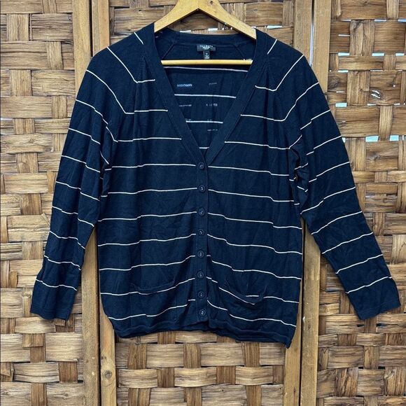 Beautiful Women’s Stripe Talbots cardigan - Picture 1 of 3
